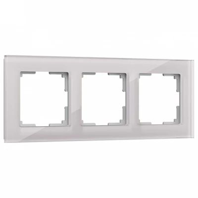Рамка на 3 поста Werkel Favorit 3 W0031117 Рамка на 3 поста Werkel Favorit 3 W0031117
