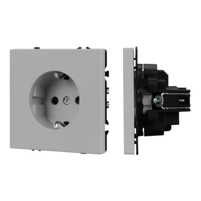 Розетка с заземлением со шторками софт-тач SCT-MEU-SFPL-IS (250V 16A) Arlight 059453(1)
