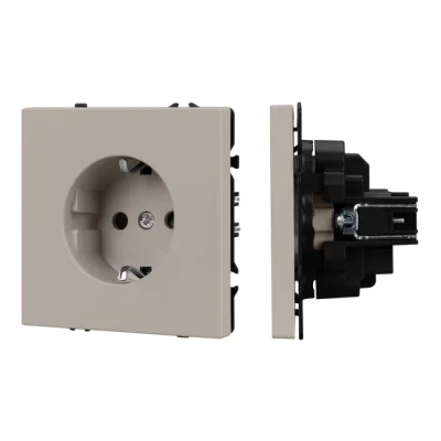 Розетка с заземлением со шторками софт-тач SCT-MEU-SFPL-CA (250V 16A) Arlight 059452(1)