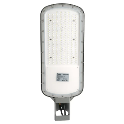 Светодиодный уличный консольный светильник Feron SP3070 LED IP66 120W 5000К