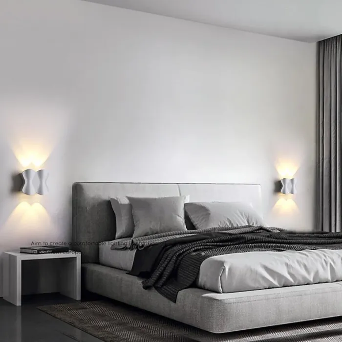 Настенный светильник HUBERT L16 Black от ImperiumLoft