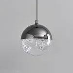 Серия подвесных светильников с LED-источниками света в полусферических рассеивателях с эффектом льда внутри шарообразных плафонов EMMERT Black