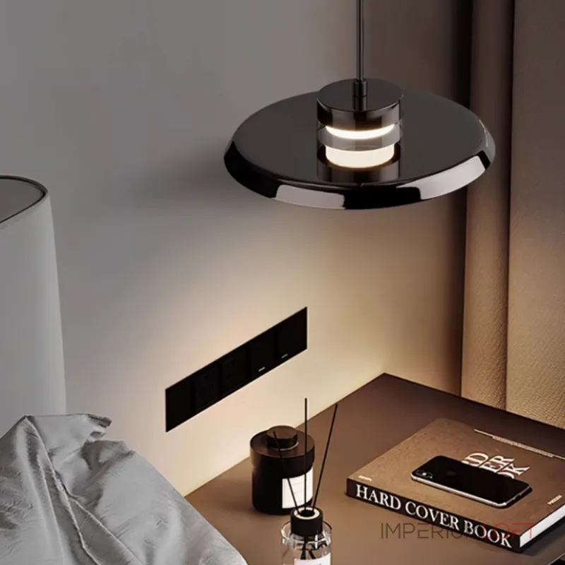 Серия подвесных светильников с дисковидным металлическим корпусом и полусферическими стеклянными рассеивателями RUBEN L1 White от ImperiumLoft Серия подвесных светильников с дисковидным металлическим корпусом и полусферическими стеклянными рассеивателями RUBEN L1 White от ImperiumLoft