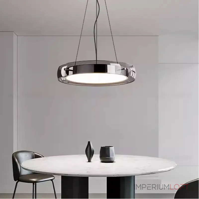 Серия подвесных светодиодных светильников с дисковидным металлическим корпусом, обрамленным стеклянным обручем SCOTT Gold