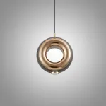 Серия подвесных светильников кольцевой формы с LED-подсветкой по внутреннему контуру и направленным вниз линзированным источников света BOSSE Black