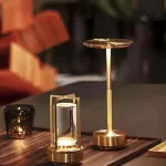 Настольная лампа Freedom Black от ImperiumLoft