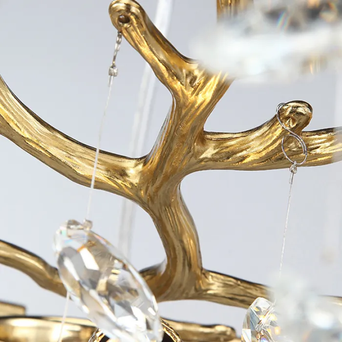 Серия люстр с подвесным декором из хрусталя на ветвистом каркасе VITUS D76 Gold от ImperiumLoft