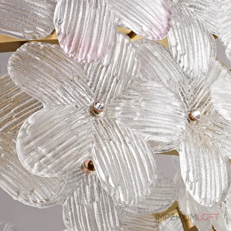 Серия люстр с цветочным декором из прозрачного и окрашенного стекла на кольцевом латунном каркасе TOTTI LUX D80 от ImperiumLoft Серия люстр с цветочным декором из прозрачного и окрашенного стекла на кольцевом латунном каркасе TOTTI LUX D80 от ImperiumLoft