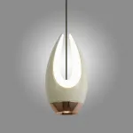 Серия подвесных светильников оригинальной формы с LED-подсветкой по внутреннему контуру и направленным вниз линзированным источников света CAJUS White