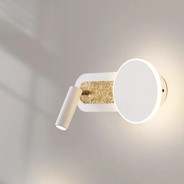 Серия настенных светильников в виде комбинации диска с LED подсветкой и поворотного спота на общем удлиненном креплении MAC Black от ImperiumLoft
