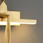 Серия настенных светильников с человеческой фигуркой на полочке с LED подсветкой REMUS BENCH Black от ImperiumLoft