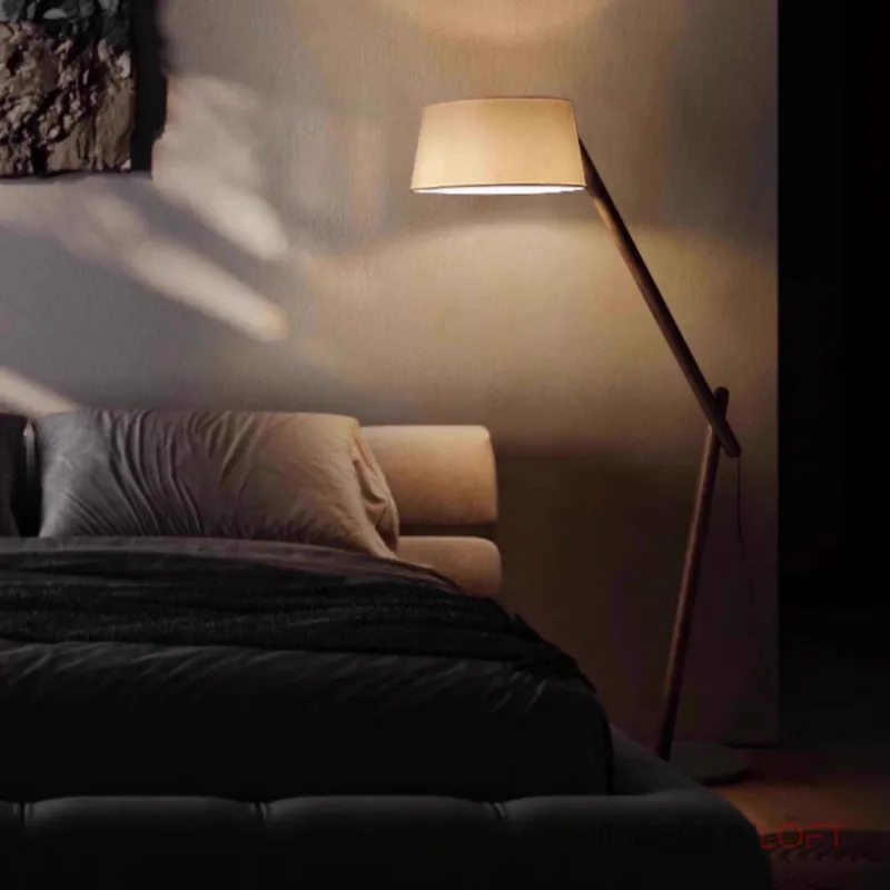 Серия торшеров с регулировкой угла наклона корпуса из высококачественной древесины и текстильным плафоном CRANE WOOD Black от ImperiumLoft Серия торшеров с регулировкой угла наклона корпуса из высококачественной древесины и текстильным плафоном CRANE WOOD Black от ImperiumLoft