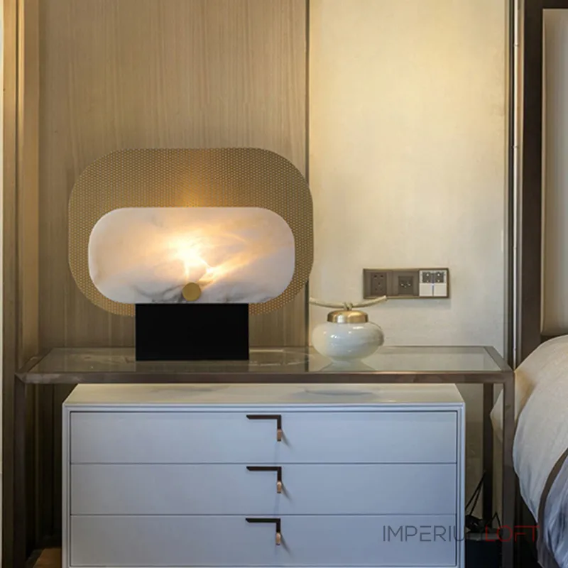 Серия настольных ламп в виде металлической перфорированной пластины и рассеивателя из натурального камня CONRAD B TAB B Серия настольных ламп в виде металлической перфорированной пластины и рассеивателя из натурального камня CONRAD B TAB B