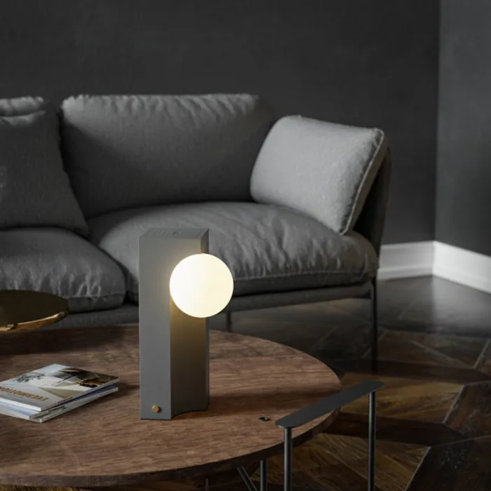 Настольная лампа BOTE L18 Black от ImperiumLoft