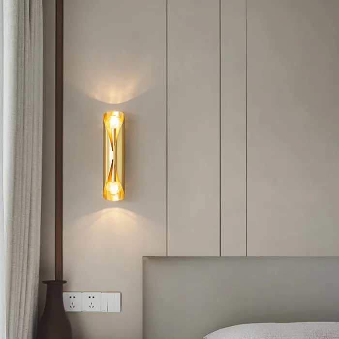 Настенный светильник TUVE Brass от ImperiumLoft