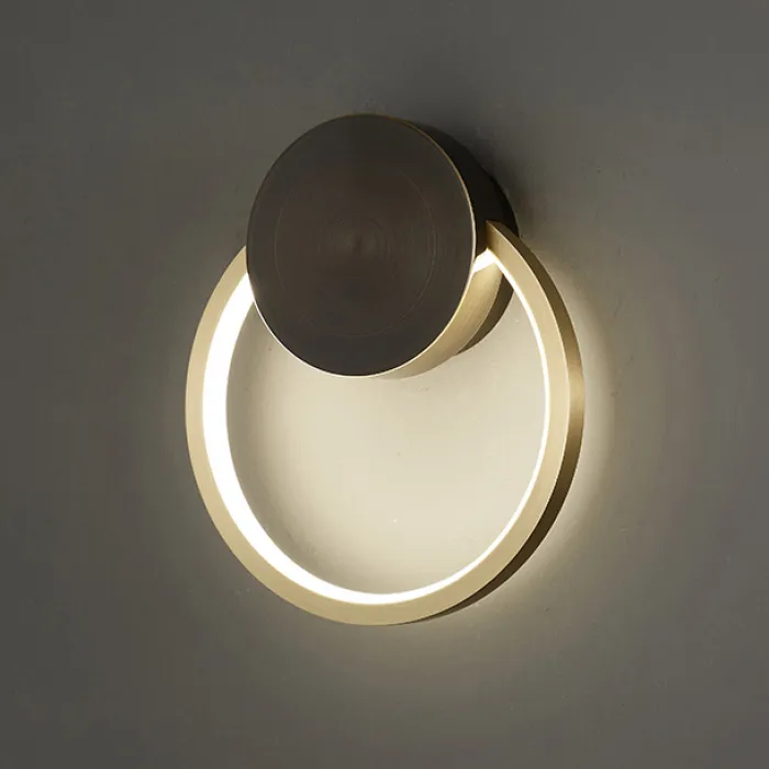 Настенный светильник WOLKE SMALL D20 Brass от ImperiumLoft