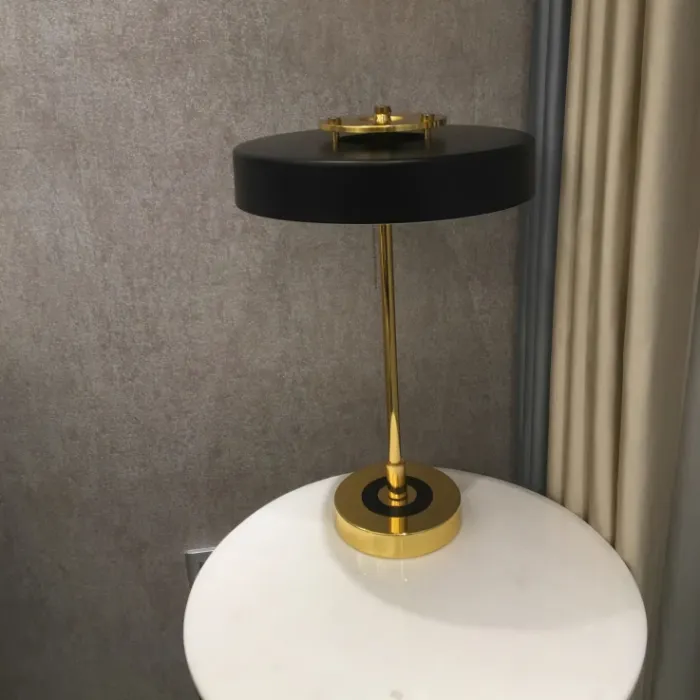 Настольная Bert Frank Revolve Table Lamp Black от ImperiumLoft