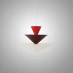 Серия светильников с комбинированным корпусом из трех разноцветных элементов разного диаметра на струнном подвесе TRAUSTI H220 Red