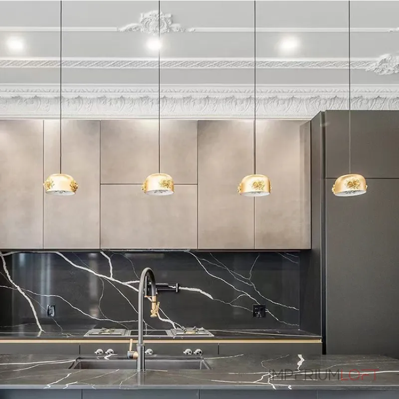 Люстра LOVOND DAME Gold D180 с фактурным плафоном