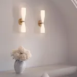 Настенный светильник LOVOND ETCETERA SCONCE A в лаконичном стиле