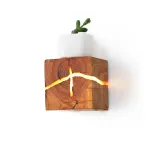 Настенный светильник KONOHA CUBE A Brown с выключателем и вставками из смолыот ImperiumLoft