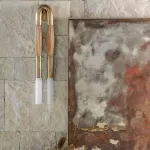 Настенный светильник BRUSH LUMEN Gold с конским волосом