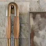 Настенный светильник BRUSH LUMEN Gold с конским волосом
