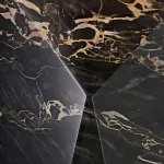 Настольная лампа AK CRYSTAL оригинальной формы