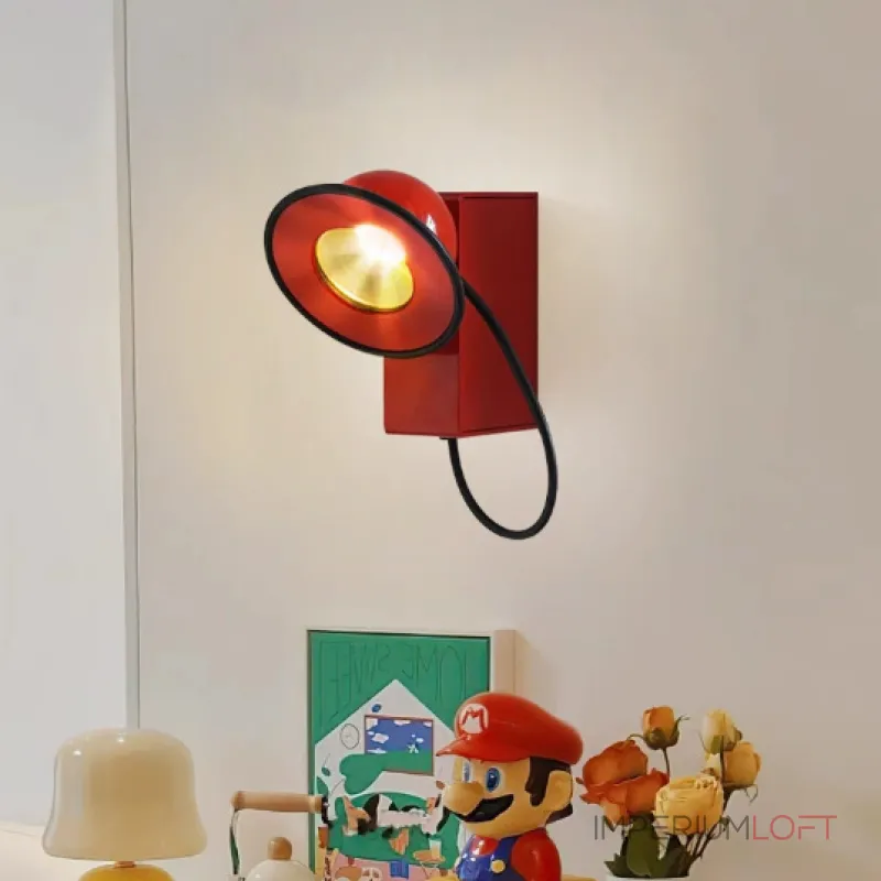 Настенный светильник MINIBOX Red в оригинальном дизайне
