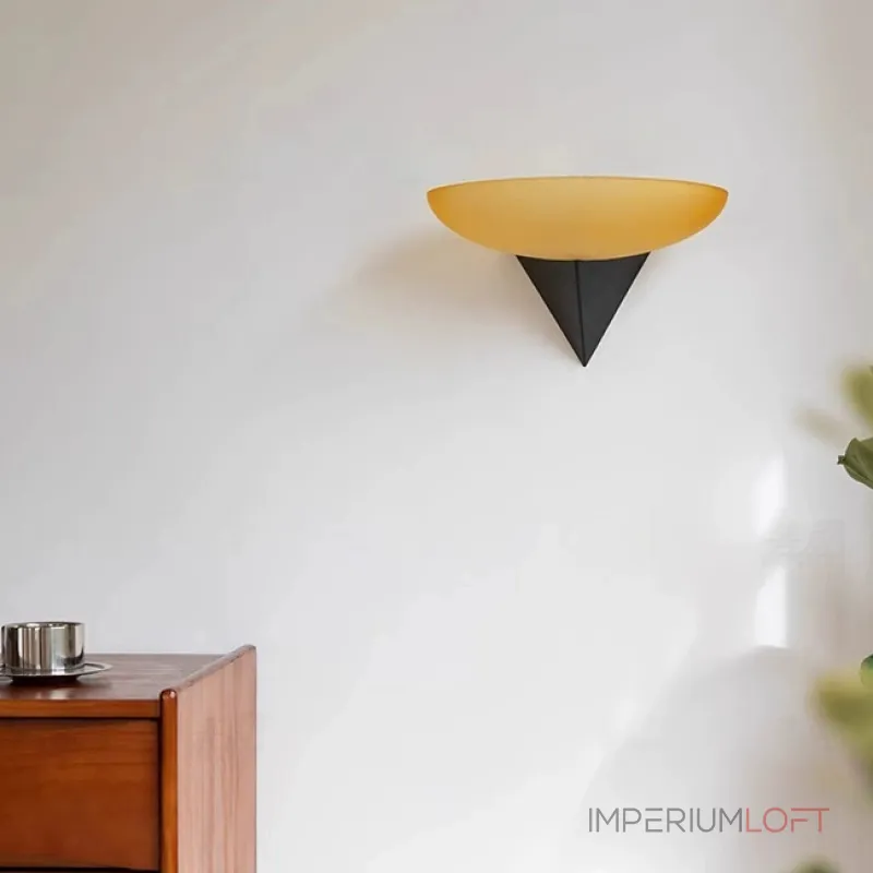 Настенный светильник TriLight Yellow 3000K со стеклянными плафонами