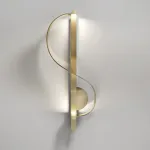 Настенный светильник Swoop Sconce изящной формы от Vinsa