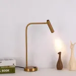 Настольная лампа Focus Light с поворотным плафоном от VINSA