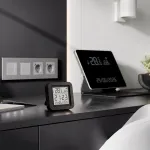 Умный датчик температуры и влажности Elektrostandard Wi-Fi a072216