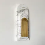 Настенный светильник ArchLite C с мраморным плафоном от Vinsa