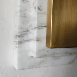 Настенный светильник ArchLite C с мраморным плафоном от Vinsa