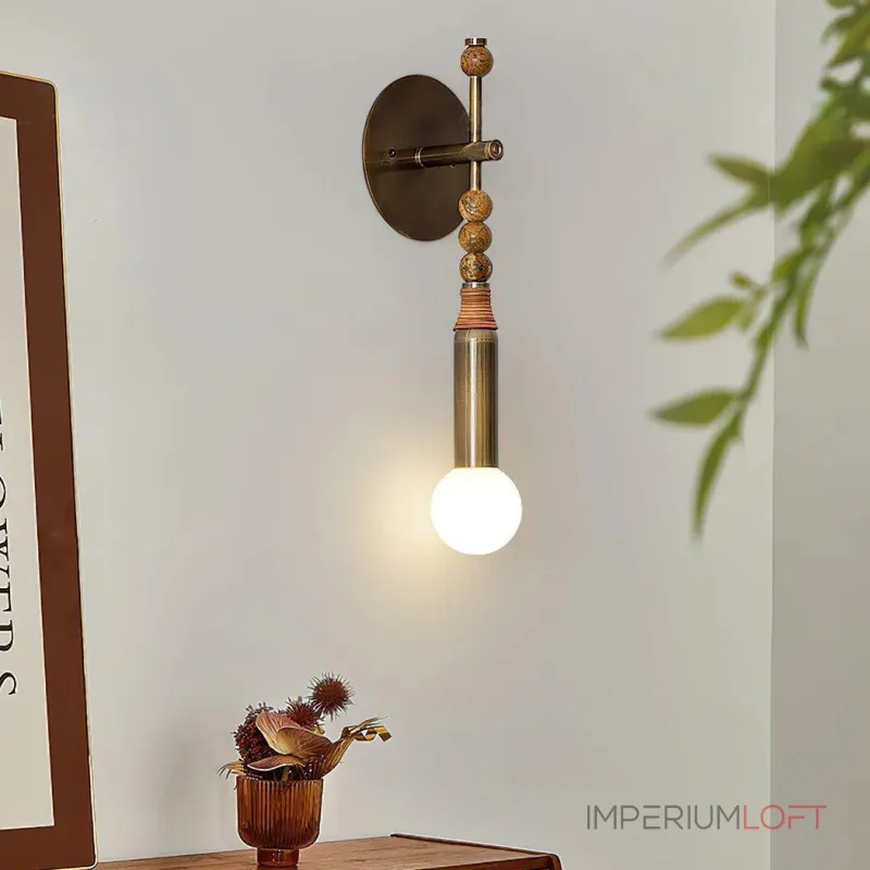 Настенный светильник Tall Marble Brown с декором из мраморных шаров от Vinsa