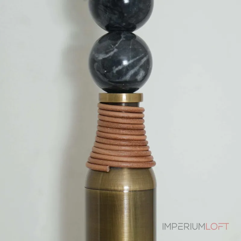 Настенный светильник Tall Marble Grey с декором из мраморных шаров от Vinsa