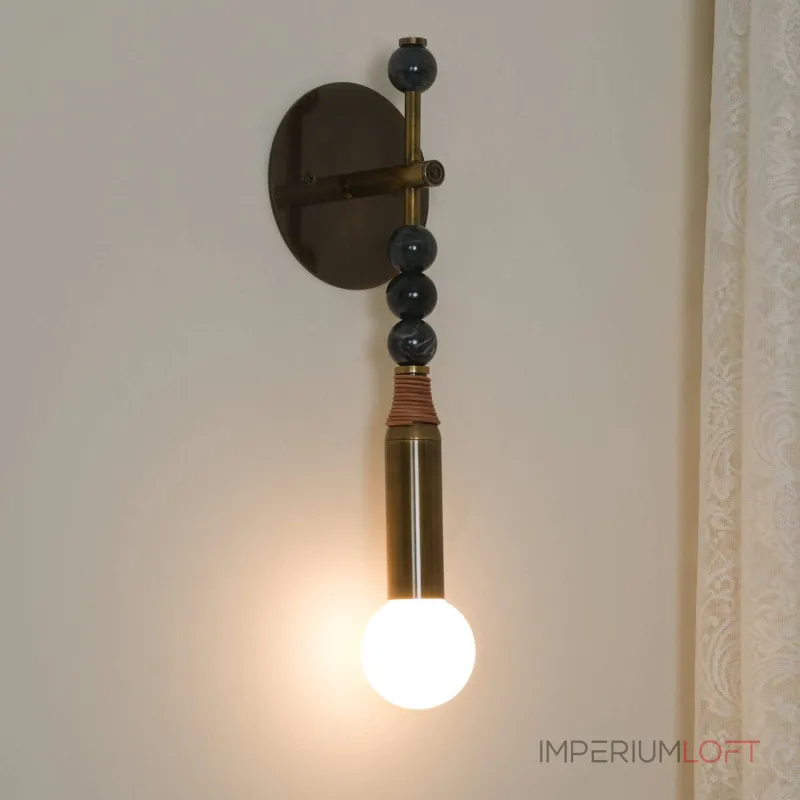 Настенный светильник Tall Marble Grey с декором из мраморных шаров от Vinsa