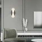 Бра MELANGE ELONGATED SCONCE Black с лаконичным плафоном