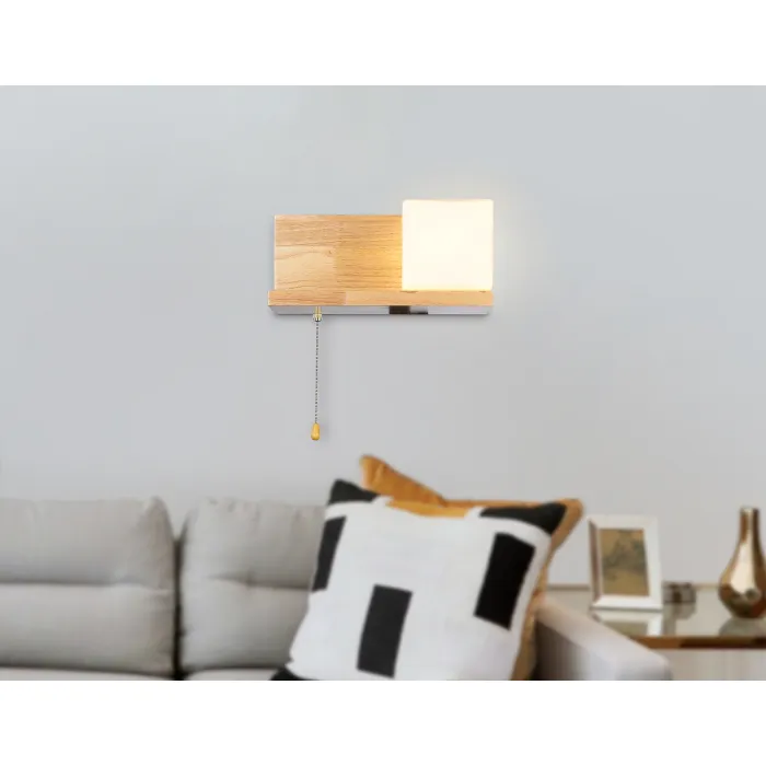 Настенный светильник с выключателем Ambrella TRADITIONAL TR83123 от ImperiumLoft