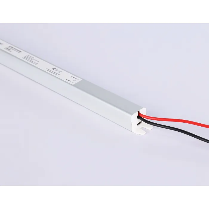 Блок питания ультратонкий для светодиодной ленты Ambrella ILLUMINATION GS8607 от ImperiumLoft