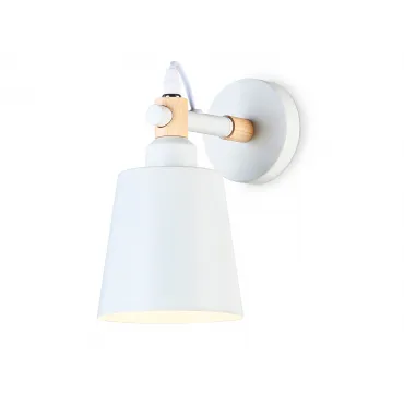 Настенный светильник со сменной лампой Ambrella TRADITIONAL TR82212