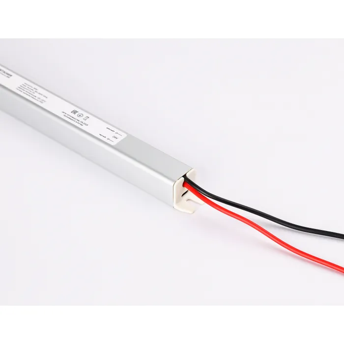 Блок питания ультратонкий для светодиодной ленты Ambrella ILLUMINATION GS8627 от ImperiumLoft