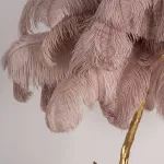 Торшер страусиные перья Feather Lamp A MODERN GRAND TOUR розовый
