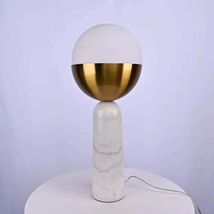 Настольная лампа Marble Globe White от ImperiumLoft
