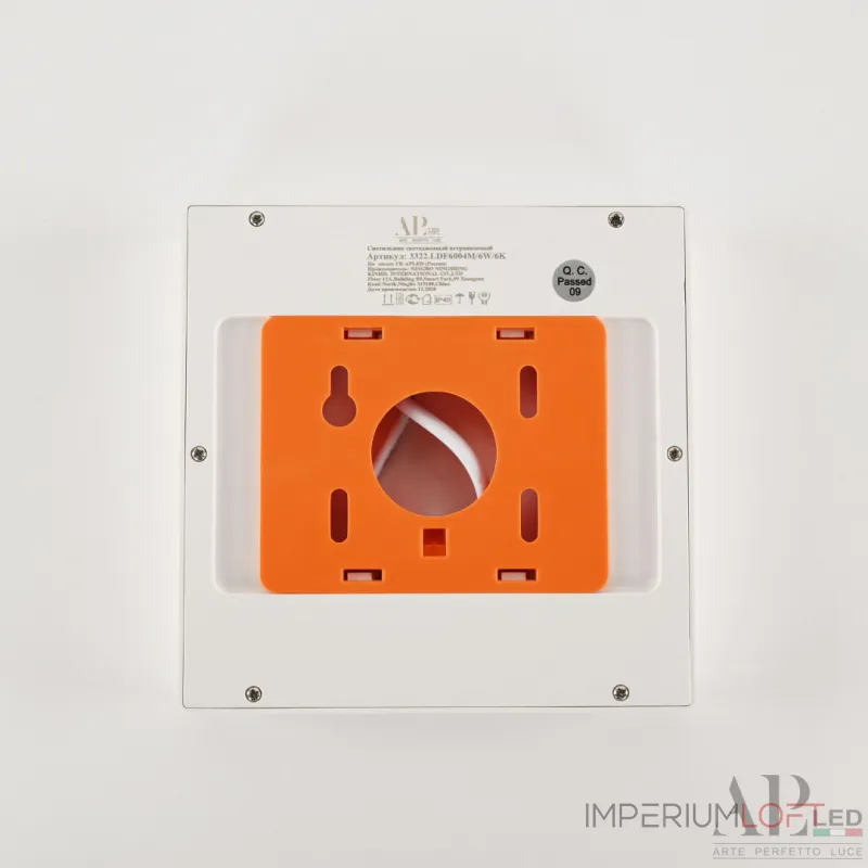 Светильник накладной светодиодный APL LED Ingrid 3322.LDF6004M/6W/4K Светильник накладной светодиодный APL LED Ingrid 3322.LDF6004M/6W/4K