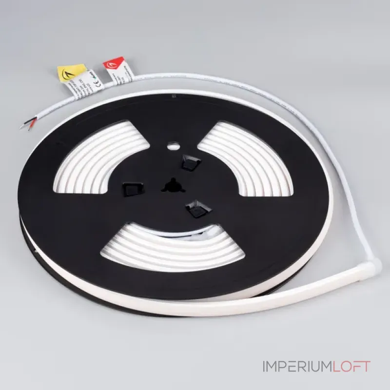 Светодиодная лента герметичная MOONLIGHT-TOP-X320-11x7mm 24V Warm2700 (10W/m, IP65, CSP, 5m, wire x2) Arlight 039445