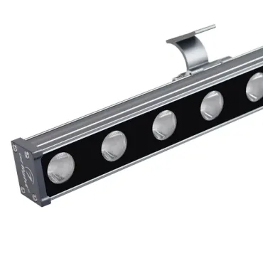 Прожектор AR-LINE-760-18W Warm3000 (GR, 15x60 deg, 230V, IP65) Arlight 045371