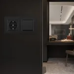 Выключатель одноклавишный с розеткой, заземлением, шторками Arte Milano SET16-2-40-1-30-1 black от ImperiumLoft