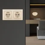 Розетка двойная (двухпостовая) с заземлением и шторками Arte Milano SET06-2-40-1x2 shampan